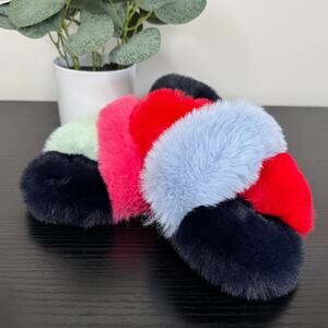 Vineyard Vines | Girls Open-Toe Faux Fur Slippers